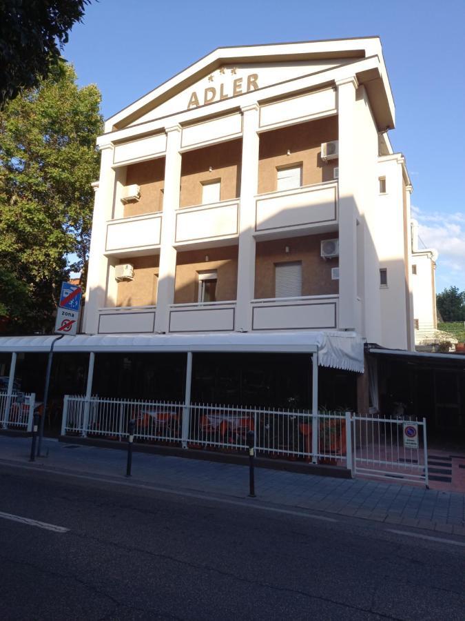 Adler 3* Rímini